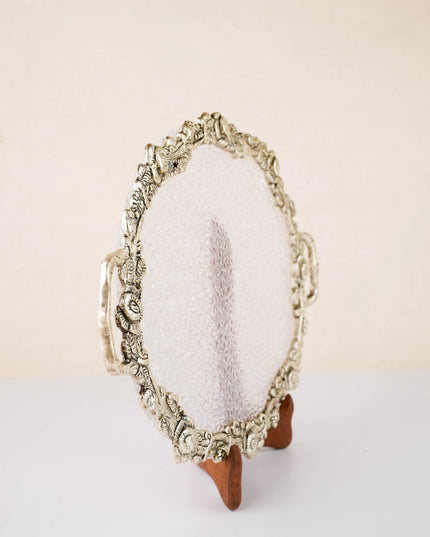 White Metal Oval Tray - 14 inch - WL4886