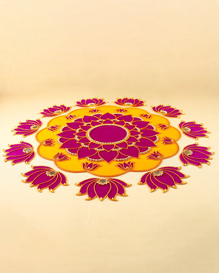 Rangoli with Set of 11 Lotus - WL5133
