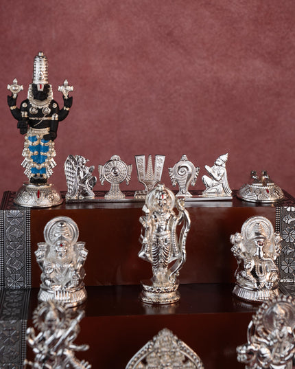 Swarna Golu - Silver Oxidized 5 Step Golu Padi & Zinc Alloy Idols - WL5190-2