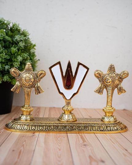 White Metal Shankh Chakra Tilak - 5 inch - Gold - WL5191-1