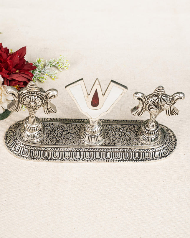 White Metal Shankh Chakra Tilak - 5 inch - Silver - WL5191-2