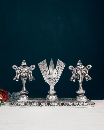 White Metal Shankh Chakra Tilak - 5 inch - Silver - WL5191-2