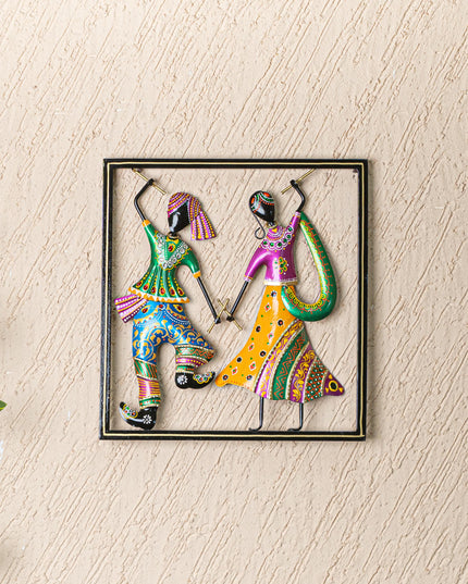 Metal Dandiya Couple Wall Hanging Frame - WL5252