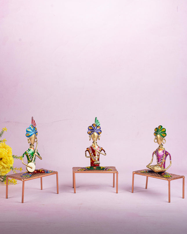 Metal Handpainted Marwari Musician on Chair - Set of 3 - WL5254
