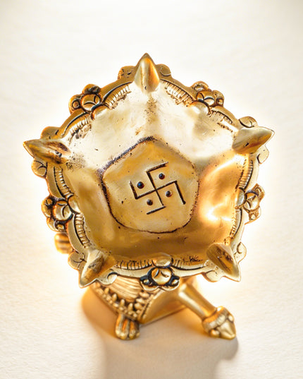 Brass Tortoise Diya - 4 inch - WL5273