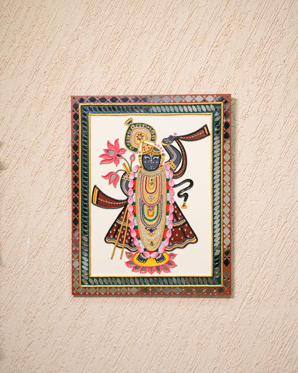 Lippan Art: Shreenathji Hanging Frame - 20 x 16 inch - WL5295