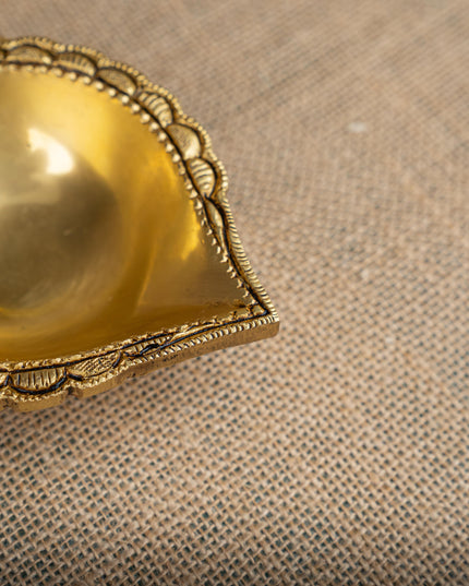 Brass Diya - 3 inch - WL5301