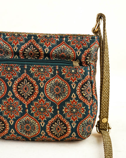 Printed Sling Bag - WL5338