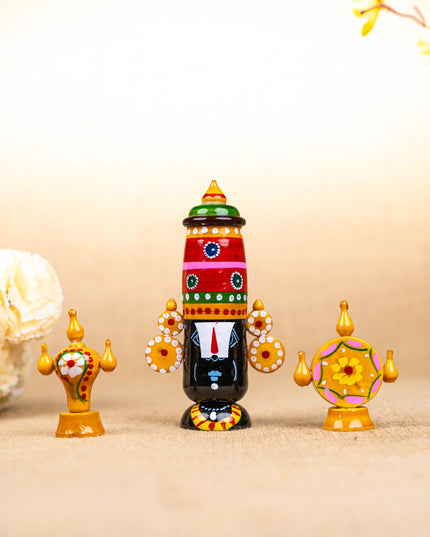 Kondapalli - Balaji with Shankh Chakra - WL5352