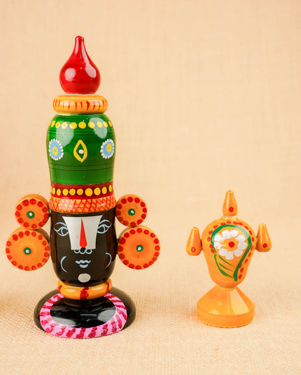 Kondapalli - Balaji with Shankh Chakra - WL5352