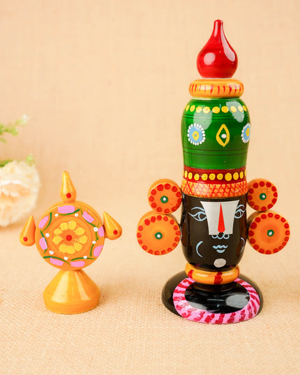 Kondapalli - Balaji with Shankh Chakra - WL5352