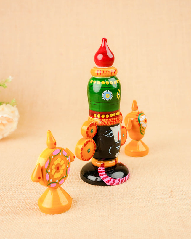 Kondapalli - Balaji with Shankh Chakra - WL5352