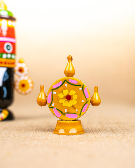 Kondapalli - Balaji with Shankh Chakra - WL5352