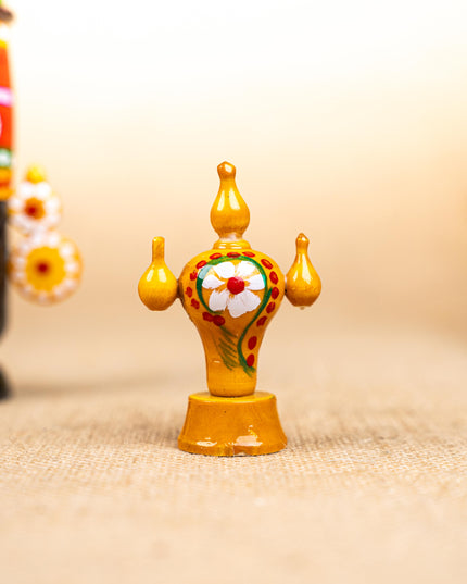 Kondapalli - Balaji with Shankh Chakra - WL5352