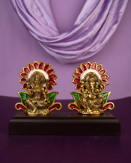 White Metal Lakshmi Ganesha Idol - WL5363