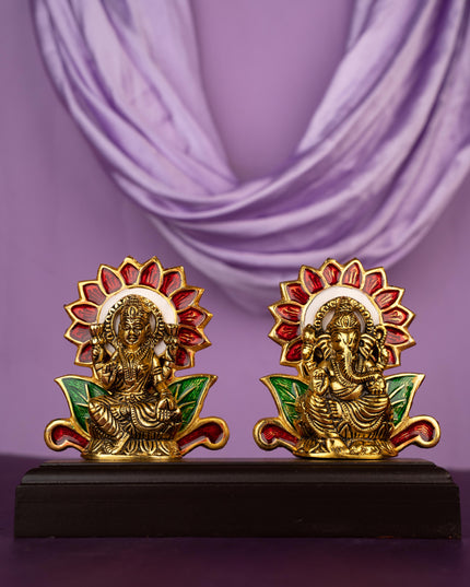 White Metal Lakshmi Ganesha Idol - WL5363