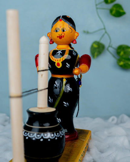 Kondapalli - Butter Lady - 8 inch - WL5367