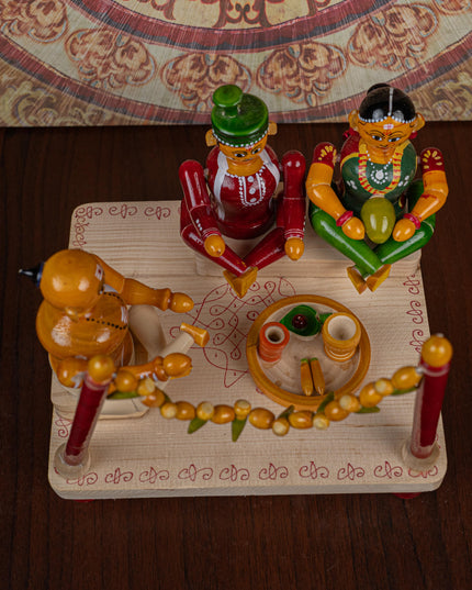 Kondapalli - Marriage Set with Mandapam - 6 inch - WL5399
