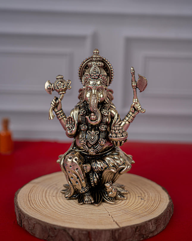 Brass Antique Ganesha Idol - 4 inch - WL5412