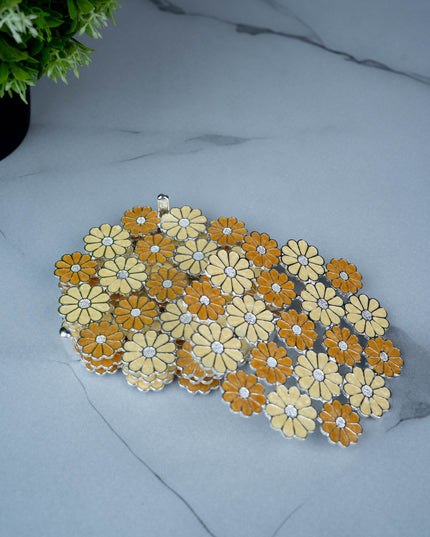 White Metal Decorative Floral Coaster Set - Yellow - WL5437-2