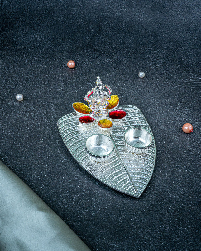 White Metal Ganesha Manjal-Kumkum Holder - Red - WL5438-1