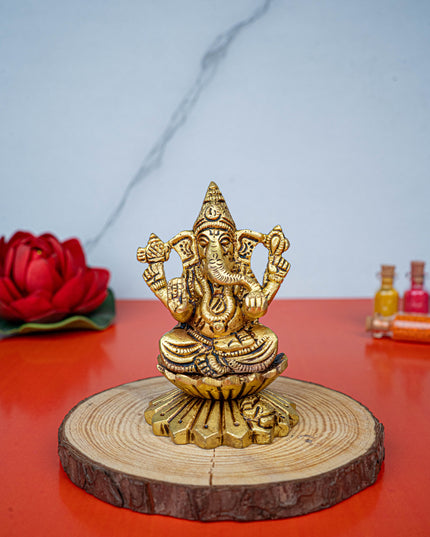 Brass Lakshmi Ganesha Idol - 3 inch - WL5480