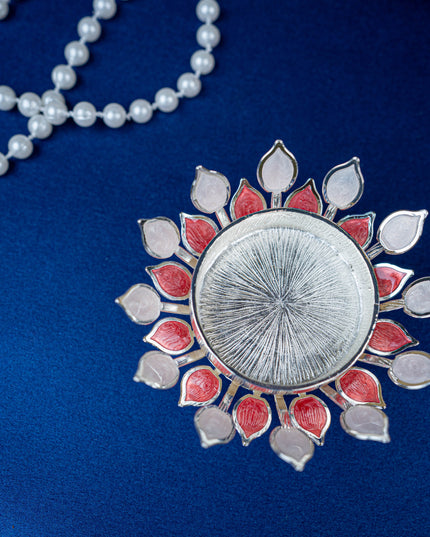 White Metal Designer T-Light Holder - Pink - WL5496-1