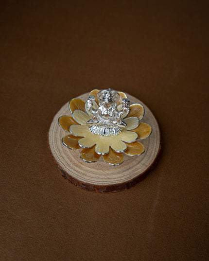 Lord Lakshmi on Floral Base - Beige - WL5499-2