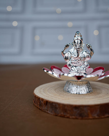 White Metal Lord Ganesha on Floral Base - Pink - WL5502-1