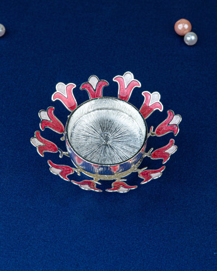 White Metal Designer T-Light Holder - Pink - WL5536-1