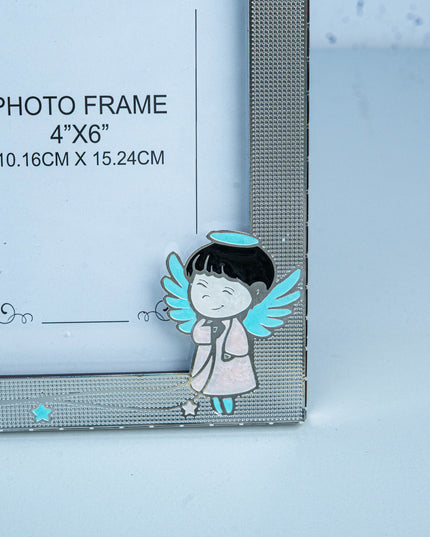 White Metal - Designer Photo Frame - WL5538
