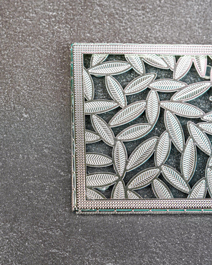 White Metal Leaf Design Coaster - Silver - WL5579-1