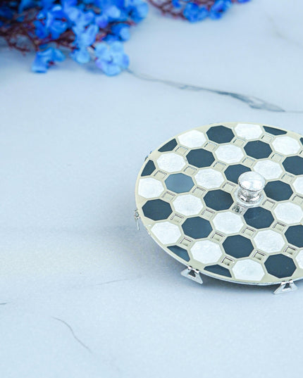 White Metal - Designer Mug Lid - Grey - WL5581-2