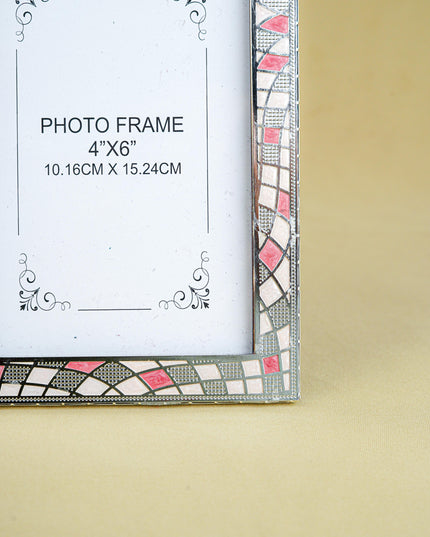 White Metal Designer Photo Frame - Pink - WL5588-1