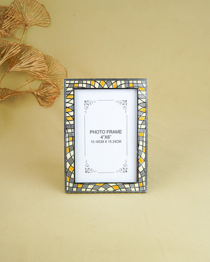 White Metal Designer Photo Frame - Beige - WL5588-2