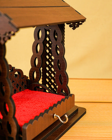 Wooden Jhoola - 7 inch - WL5735