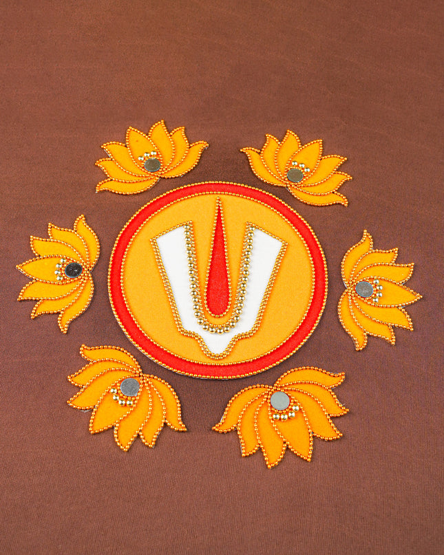 Rangoli - Namam with Set of 6 Lotus - WL5868