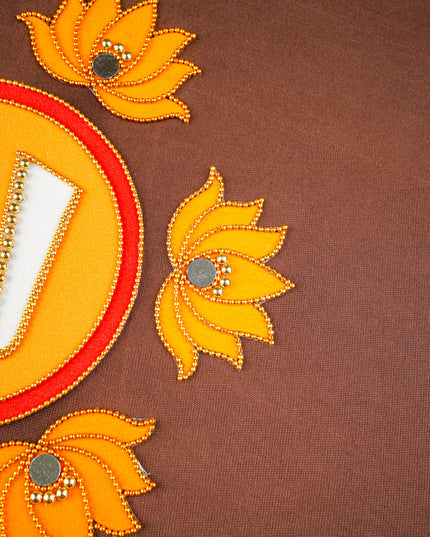 Rangoli - Namam with Set of 6 Lotus - WL5868