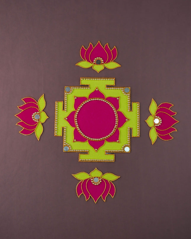 Rangoli - Lakshmi Peetam - Set of 4 Lotus - WL5870