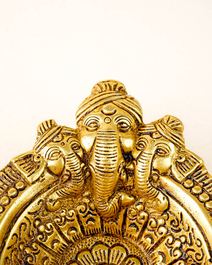 Brass Diya with Ganesha - 6 inch - WL5877