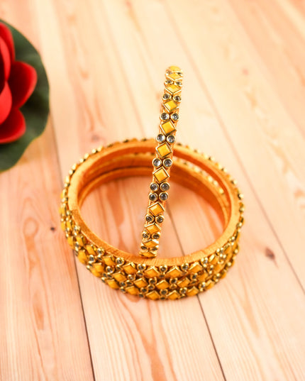 Kundan Bangles - Set of 4 - 2.6 inch - WL5996-1