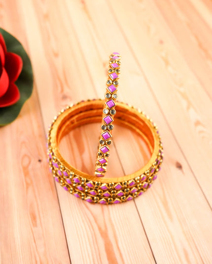 Kundan Bangles - Set of 4 - 2.6 inch - WL5996-1