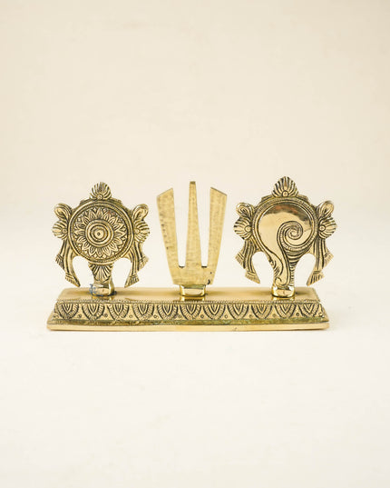 Brass Namam with Shankh Chakra - 4 inch - WL6039