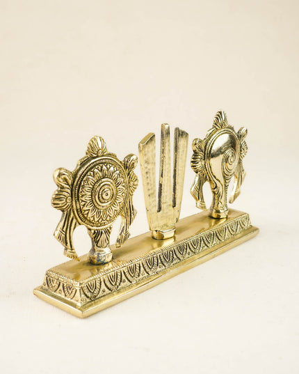Brass Namam with Shankh Chakra - 4 inch - WL6039