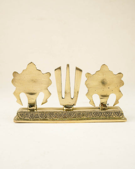 Brass Namam with Shankh Chakra - 4 inch - WL6039