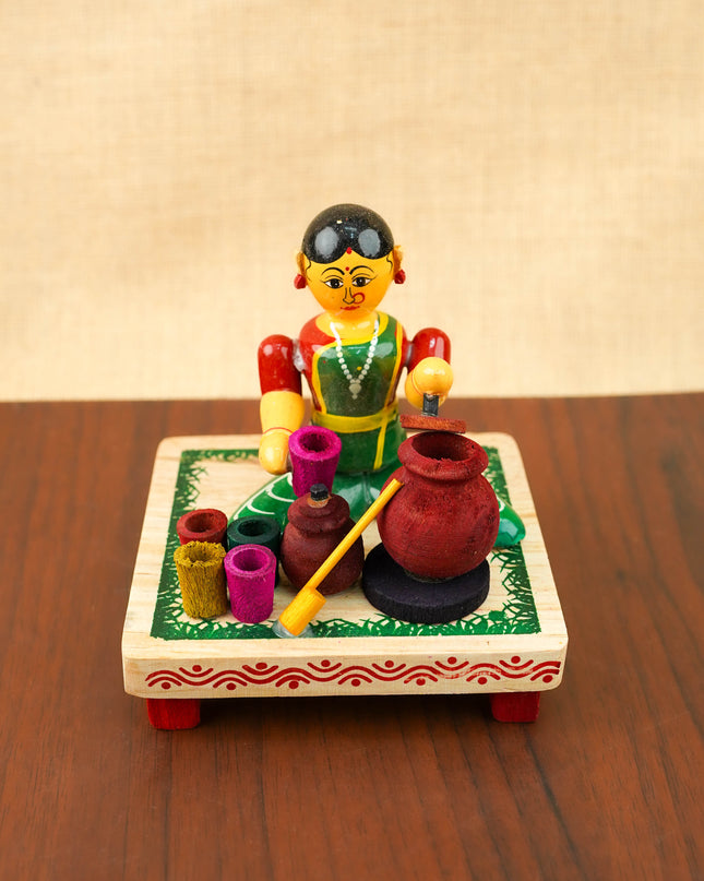 Kondapalli - Buttermilk Lady - 5 inch - WL6059