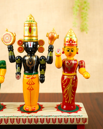 Kondapalli - Balaji with Padmavathi Doll Set - 10 inch - WL6060