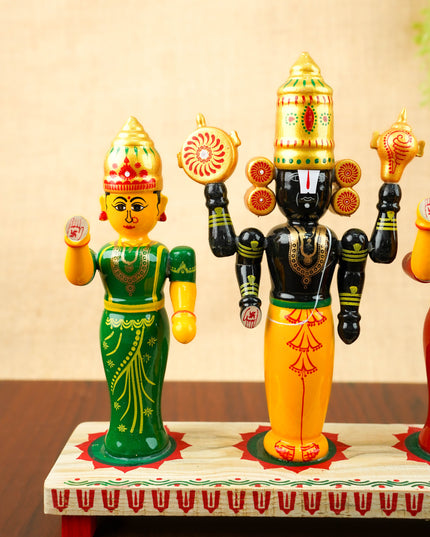 Kondapalli - Balaji with Padmavathi Doll Set - 10 inch - WL6060