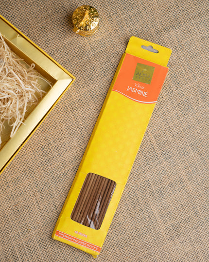 Gift Hamper - String Bag with Murugan, Incense Stick and Kumkum Holder - WMH0003
