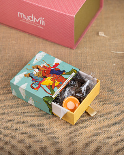 Gift Hamper - Paduka Box with Brass Diya and Incense Cones - WMH0015